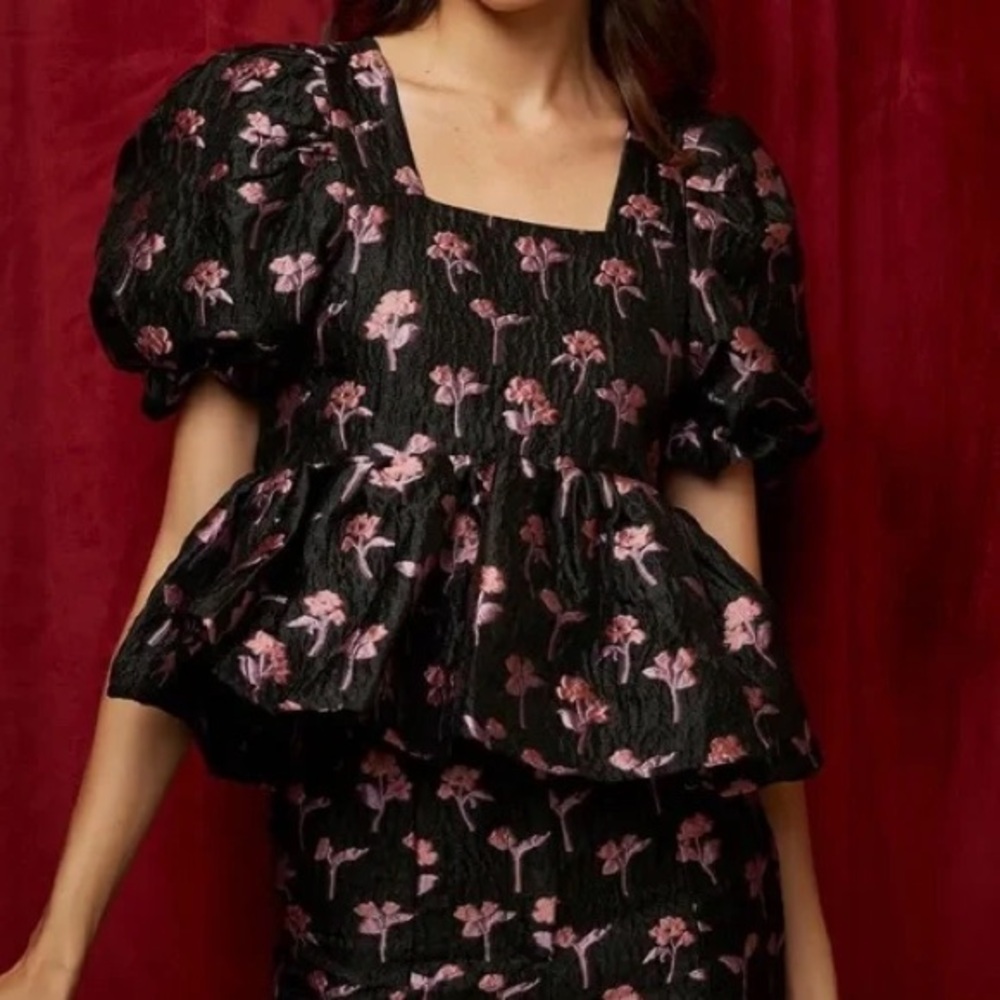 Sister Jane Dream Chasse Floral Top Black Tie